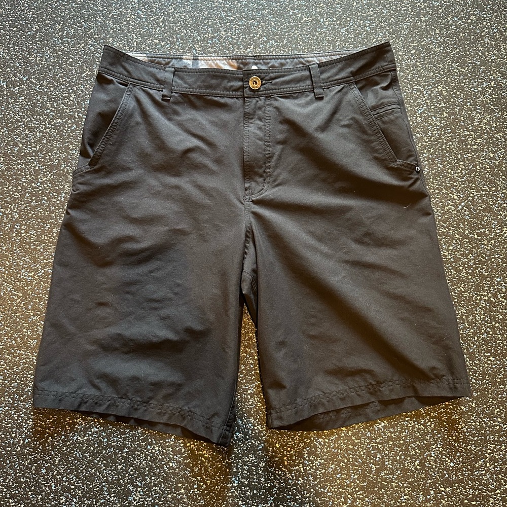 Lululemon Kahuna Men Shorts Sz 36